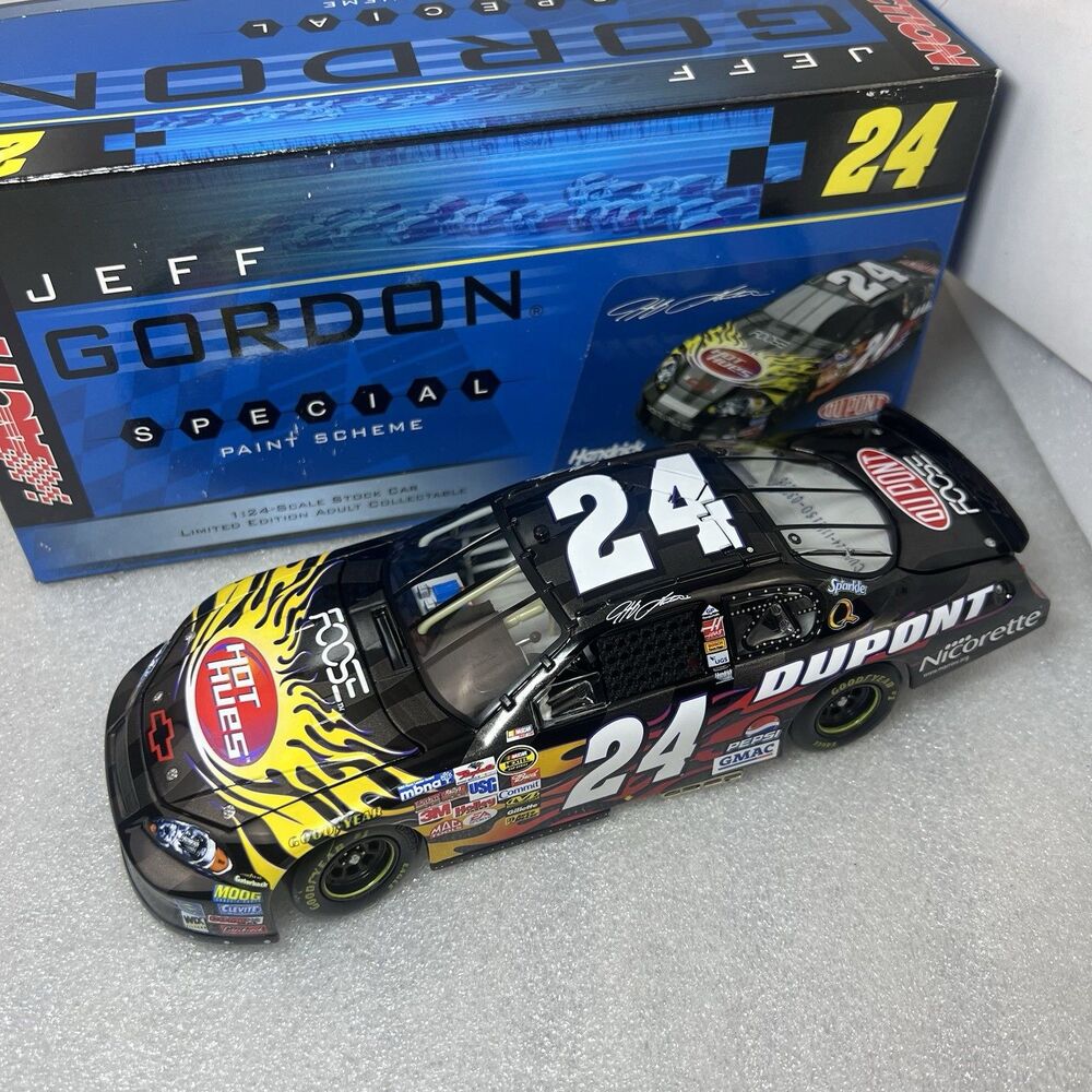 Action 1:24 Jeff Gordon Monte Carlo Chevrolet NASCAR Diecast Limited Edition